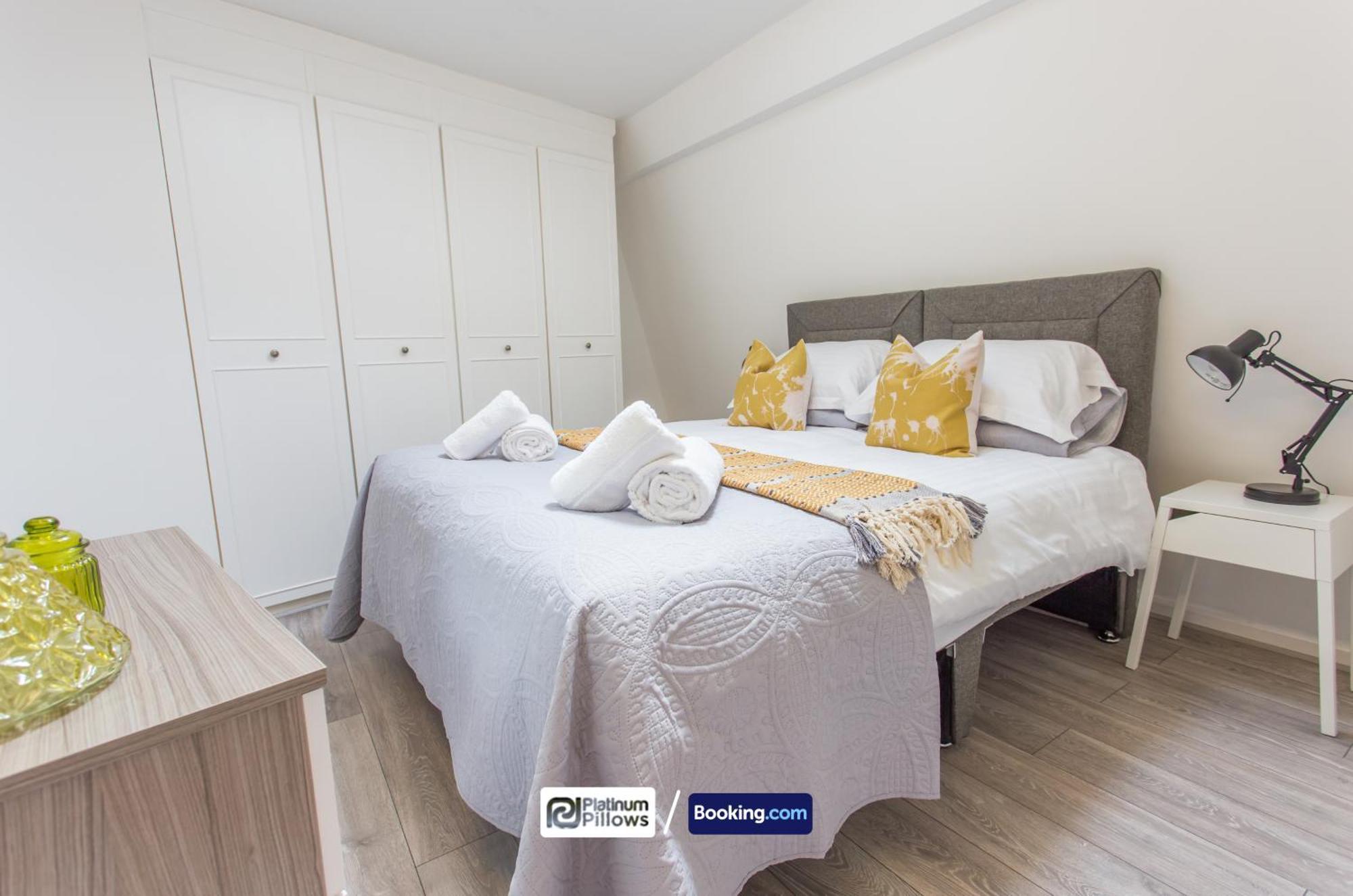 Oxford Apt Near Jr Hospital & Universities, Great Weekly & Long Stay Offers Экстерьер фото