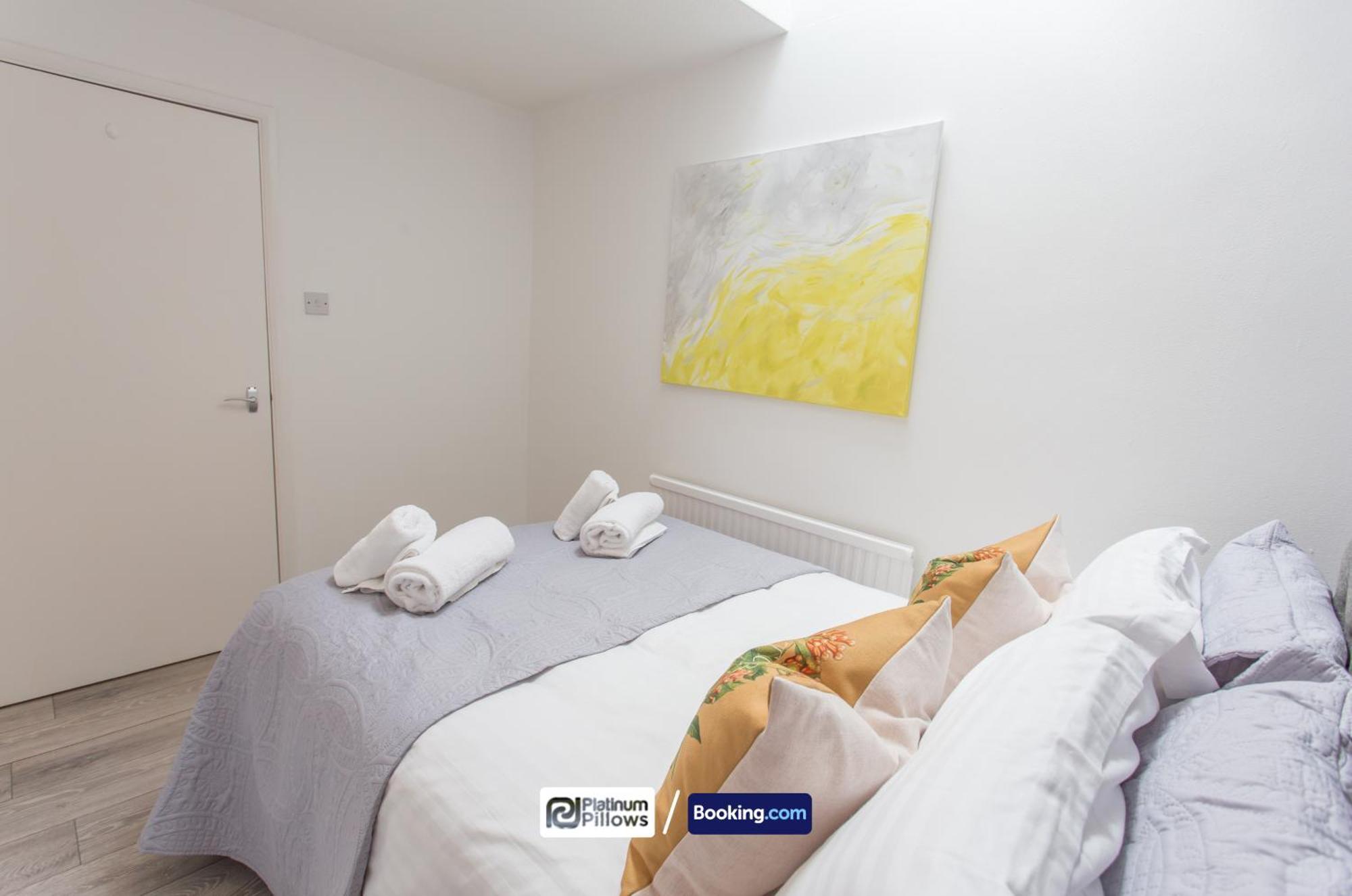 Oxford Apt Near Jr Hospital & Universities, Great Weekly & Long Stay Offers Экстерьер фото